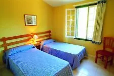 Apts. Las Brisas I&Ii Cala'N Bosch  Hotel Cala'N Bosch (Menorca)